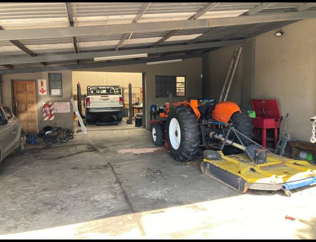 428M² BUSINESS FOR SALE IN BO-DORP
